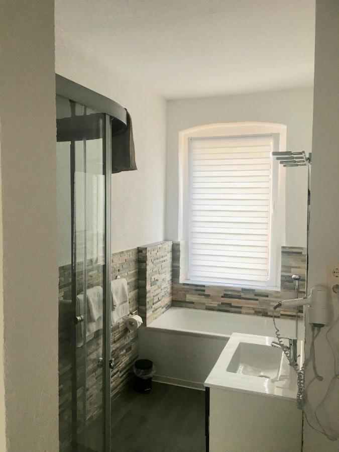 Dessau-Rosslau Pension Am Pollingpark Haus II מראה חיצוני תמונה