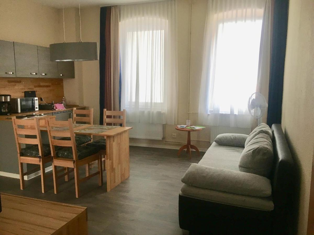 Dessau-Rosslau Pension Am Pollingpark Haus II מראה חיצוני תמונה