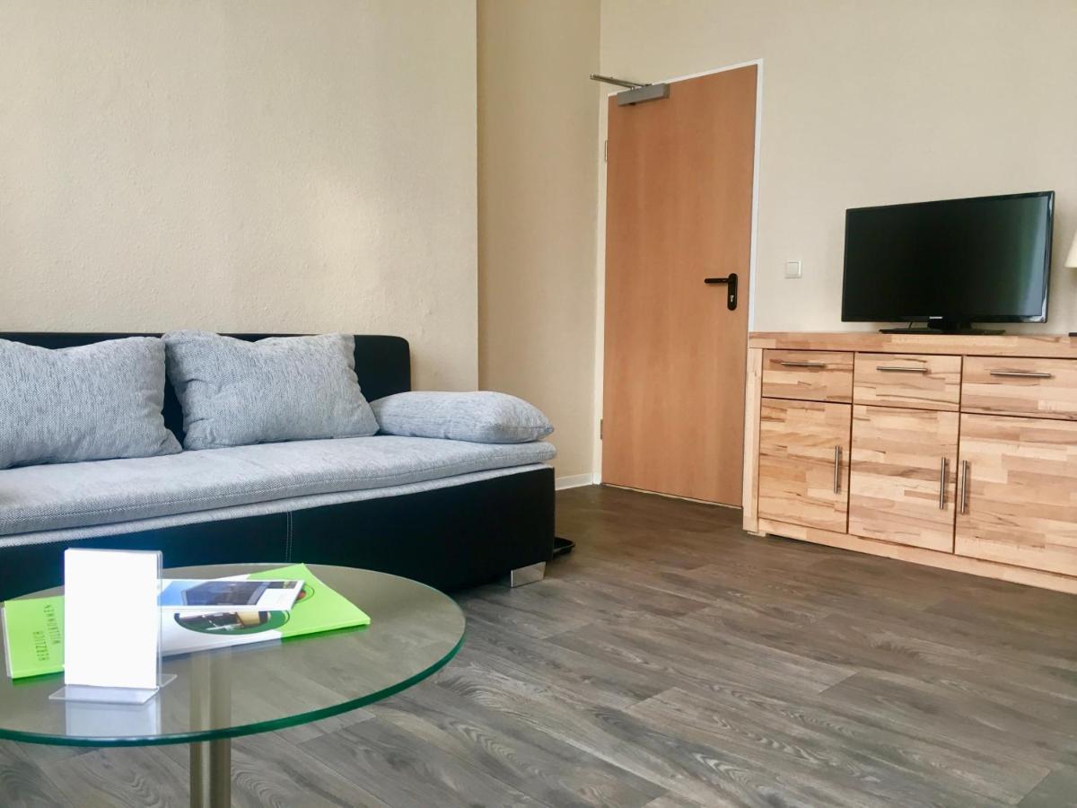 Dessau-Rosslau Pension Am Pollingpark Haus II מראה חיצוני תמונה
