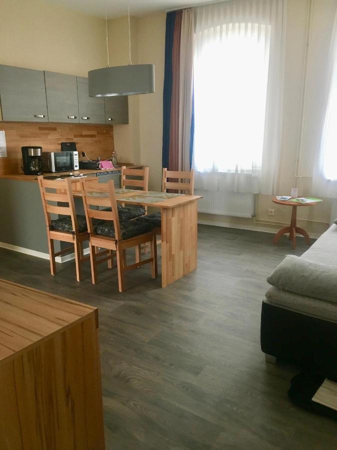 Dessau-Rosslau Pension Am Pollingpark Haus II מראה חיצוני תמונה